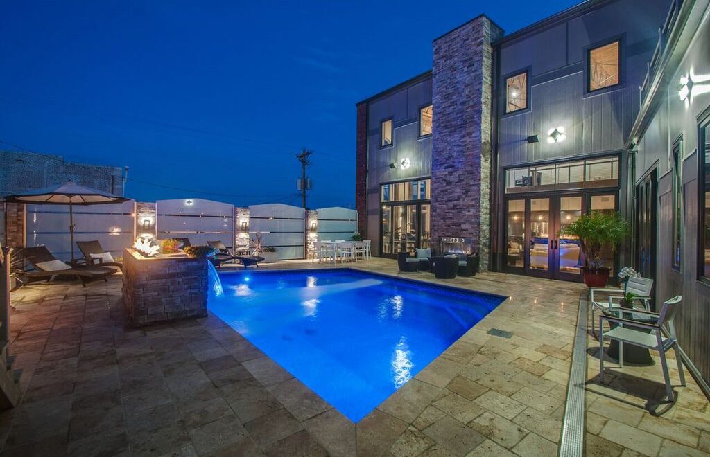 rooftop swimming pool