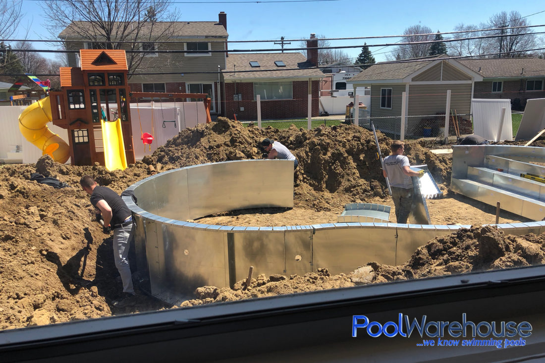 Wilds Family Michigan Swimming Pool Kit Construction