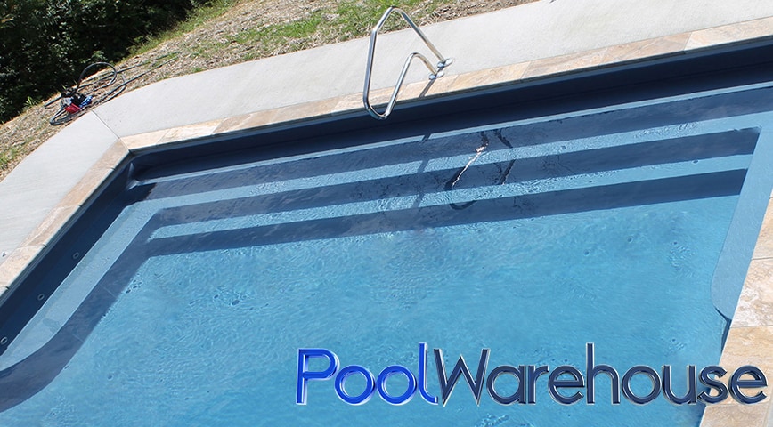 Steps with Swim Out Bench